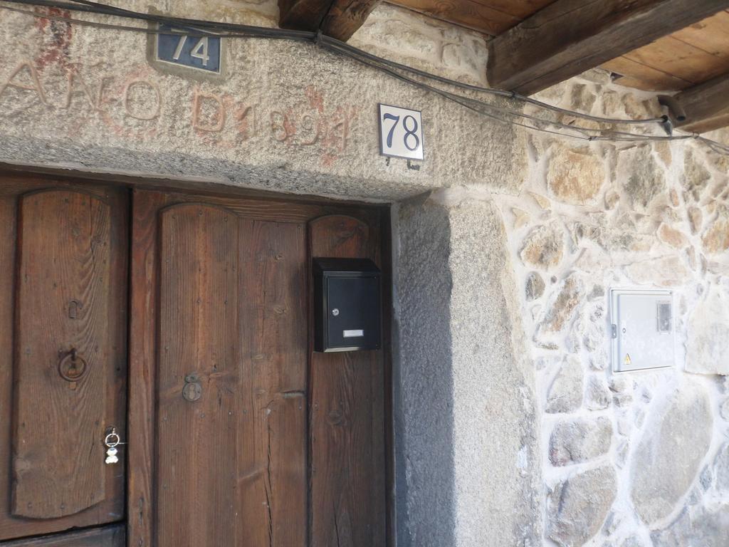 Villa La Chova à Piedralaves Extérieur photo